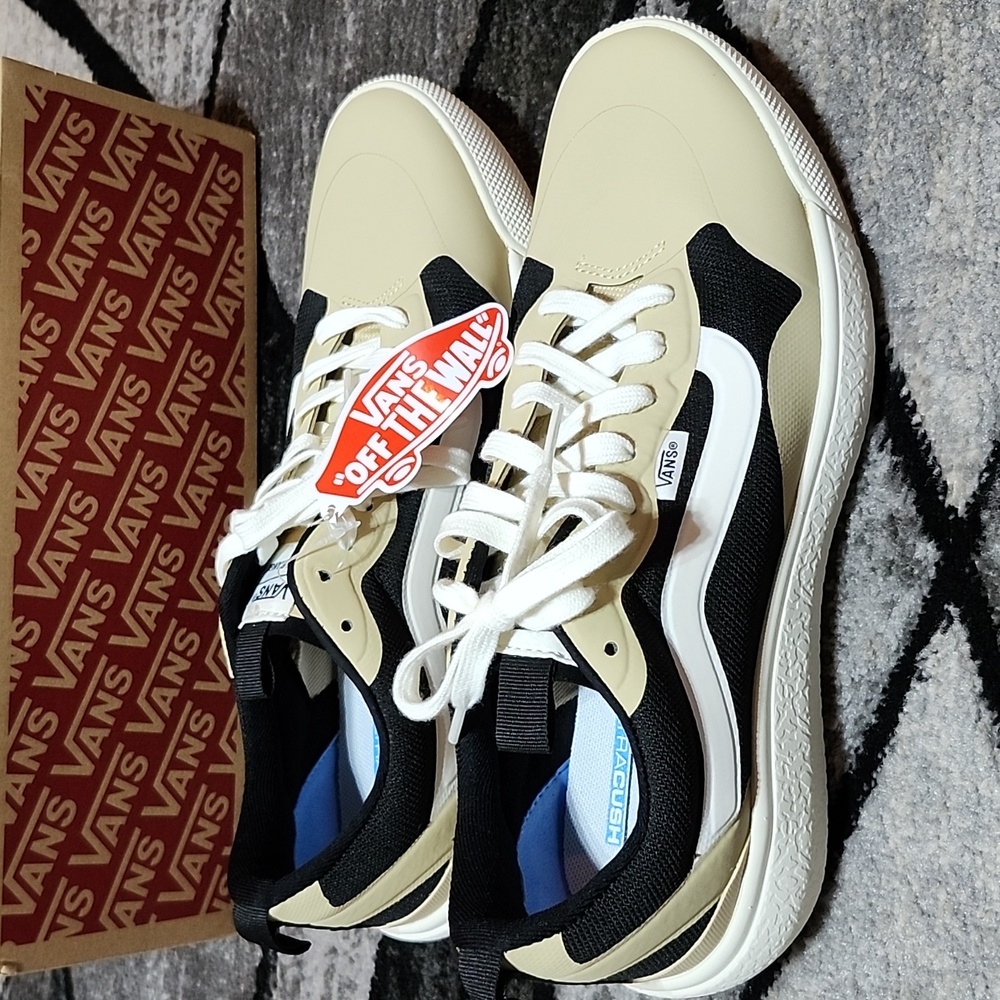 VANS ULTRARANGE EXO BLACK & KHAKI SNEAKERS SHOE UNISEX - Picture 3 of 10